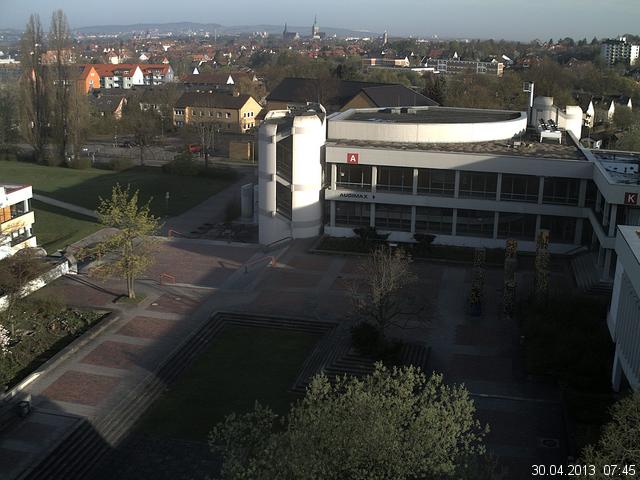 Foto der Webcam: Verwaltungsgeb&auml;ude, Innenhof mit Audimax, H&ouml;rsaal-Geb&auml;ude 1