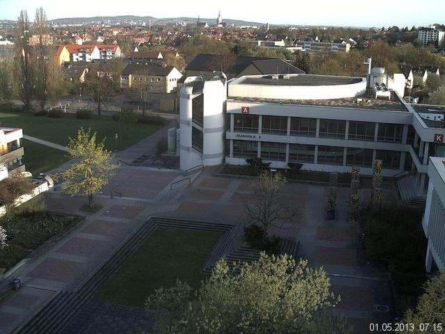 Foto der Webcam: Verwaltungsgeb&auml;ude, Innenhof mit Audimax, H&ouml;rsaal-Geb&auml;ude 1