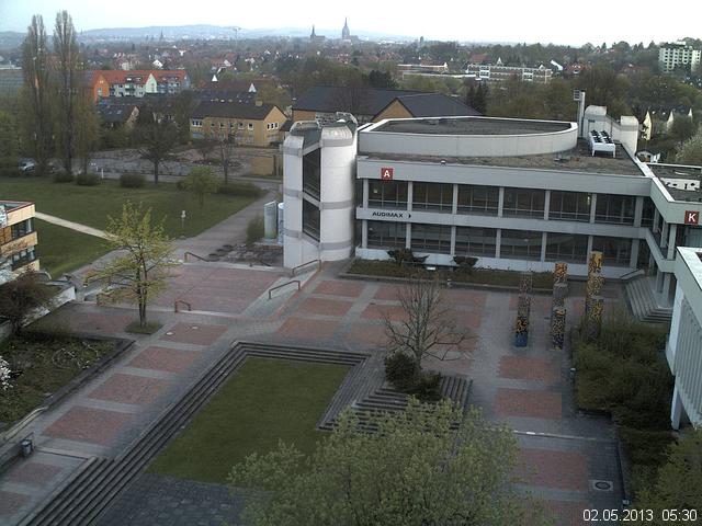 Foto der Webcam: Verwaltungsgeb&auml;ude, Innenhof mit Audimax, H&ouml;rsaal-Geb&auml;ude 1