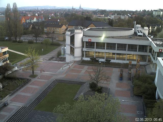 Foto der Webcam: Verwaltungsgeb&auml;ude, Innenhof mit Audimax, H&ouml;rsaal-Geb&auml;ude 1