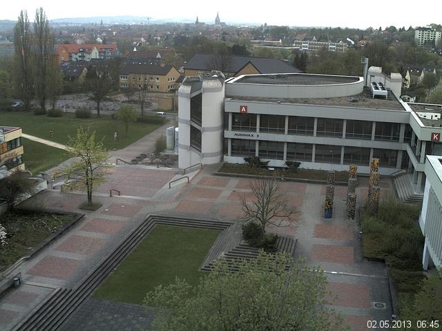 Foto der Webcam: Verwaltungsgeb&auml;ude, Innenhof mit Audimax, H&ouml;rsaal-Geb&auml;ude 1