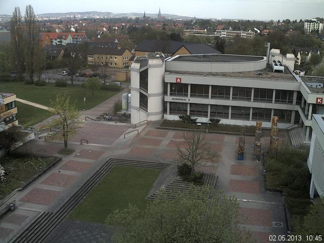 Foto der Webcam: Verwaltungsgeb&auml;ude, Innenhof mit Audimax, H&ouml;rsaal-Geb&auml;ude 1