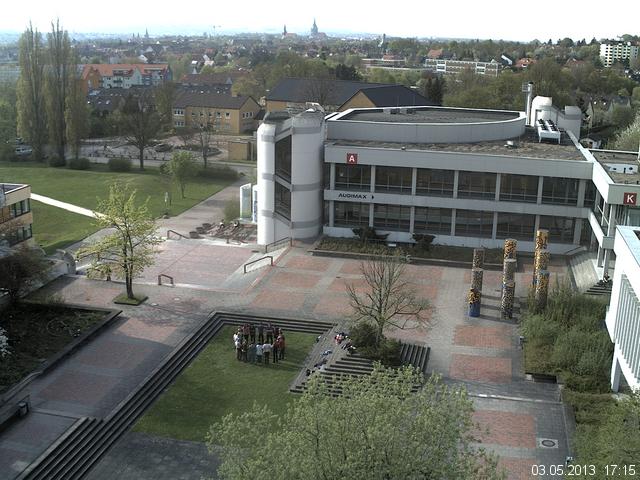 Foto der Webcam: Verwaltungsgeb&auml;ude, Innenhof mit Audimax, H&ouml;rsaal-Geb&auml;ude 1