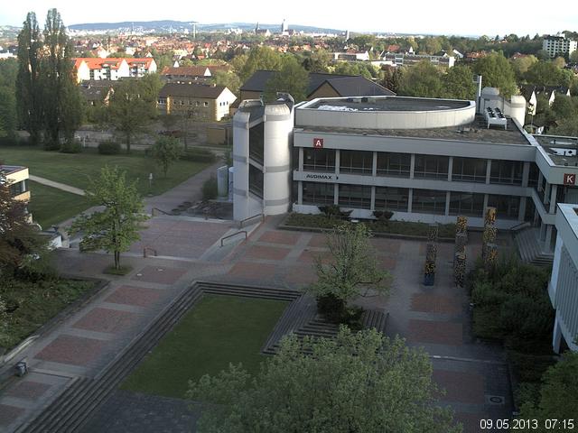 Foto der Webcam: Verwaltungsgeb&auml;ude, Innenhof mit Audimax, H&ouml;rsaal-Geb&auml;ude 1