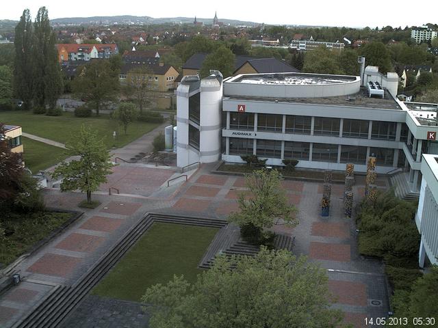 Foto der Webcam: Verwaltungsgeb&auml;ude, Innenhof mit Audimax, H&ouml;rsaal-Geb&auml;ude 1