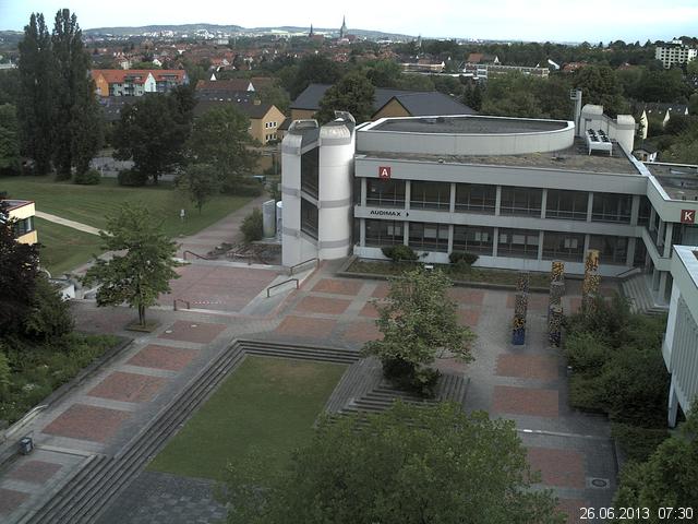 Foto der Webcam: Verwaltungsgeb&auml;ude, Innenhof mit Audimax, H&ouml;rsaal-Geb&auml;ude 1