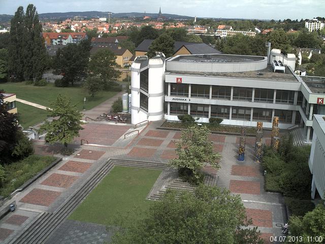 Foto der Webcam: Verwaltungsgeb&auml;ude, Innenhof mit Audimax, H&ouml;rsaal-Geb&auml;ude 1