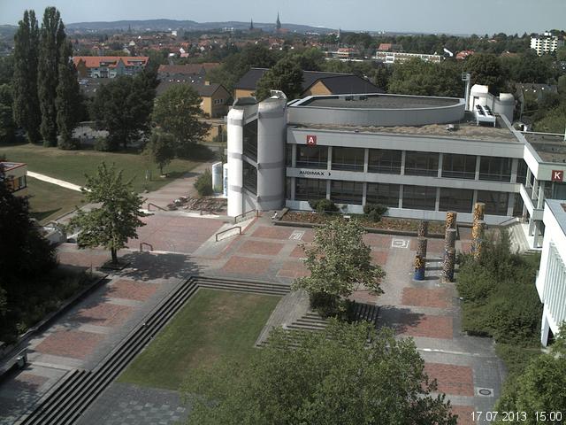 Foto der Webcam: Verwaltungsgeb&auml;ude, Innenhof mit Audimax, H&ouml;rsaal-Geb&auml;ude 1