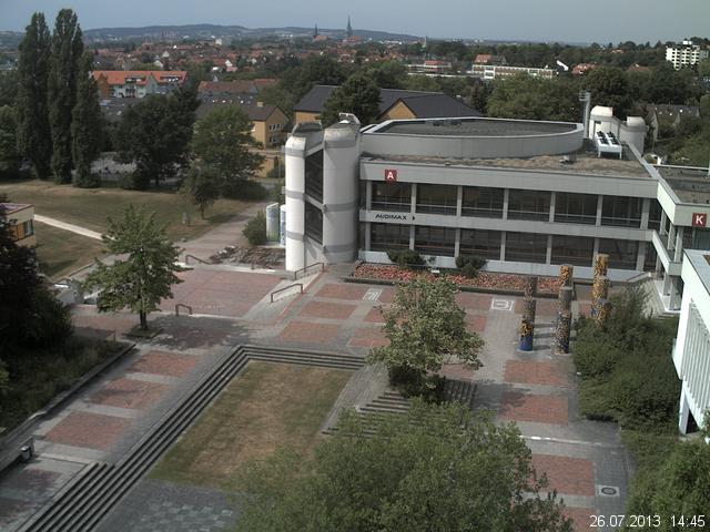 Foto der Webcam: Verwaltungsgeb&auml;ude, Innenhof mit Audimax, H&ouml;rsaal-Geb&auml;ude 1