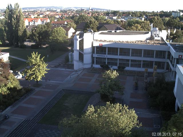 Foto der Webcam: Verwaltungsgeb&auml;ude, Innenhof mit Audimax, H&ouml;rsaal-Geb&auml;ude 1