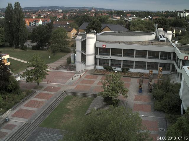 Foto der Webcam: Verwaltungsgeb&auml;ude, Innenhof mit Audimax, H&ouml;rsaal-Geb&auml;ude 1