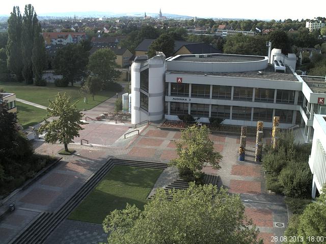 Foto der Webcam: Verwaltungsgeb&auml;ude, Innenhof mit Audimax, H&ouml;rsaal-Geb&auml;ude 1