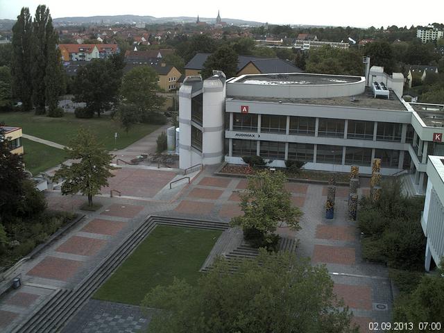 Foto der Webcam: Verwaltungsgeb&auml;ude, Innenhof mit Audimax, H&ouml;rsaal-Geb&auml;ude 1