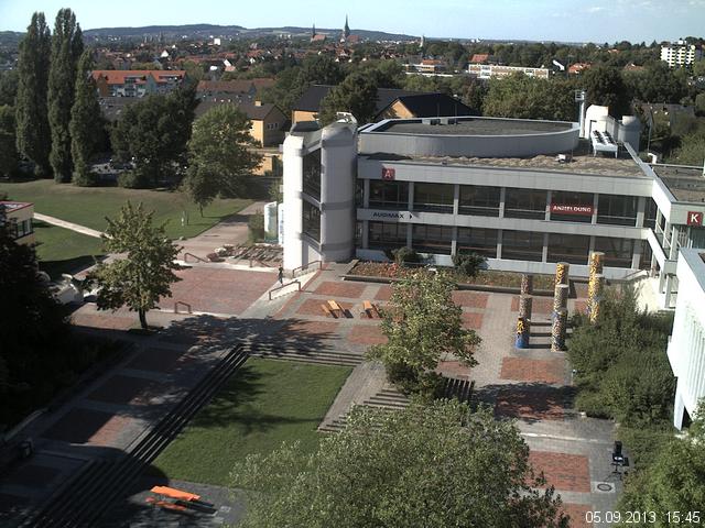 Foto der Webcam: Verwaltungsgeb&auml;ude, Innenhof mit Audimax, H&ouml;rsaal-Geb&auml;ude 1