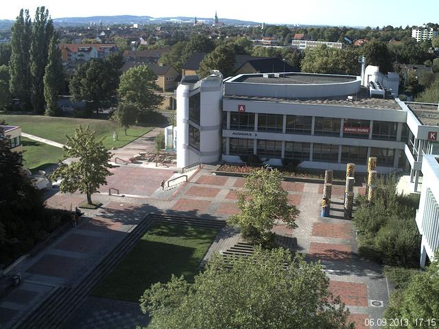Foto der Webcam: Verwaltungsgeb&auml;ude, Innenhof mit Audimax, H&ouml;rsaal-Geb&auml;ude 1