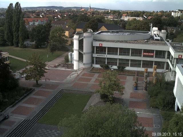 Foto der Webcam: Verwaltungsgeb&auml;ude, Innenhof mit Audimax, H&ouml;rsaal-Geb&auml;ude 1