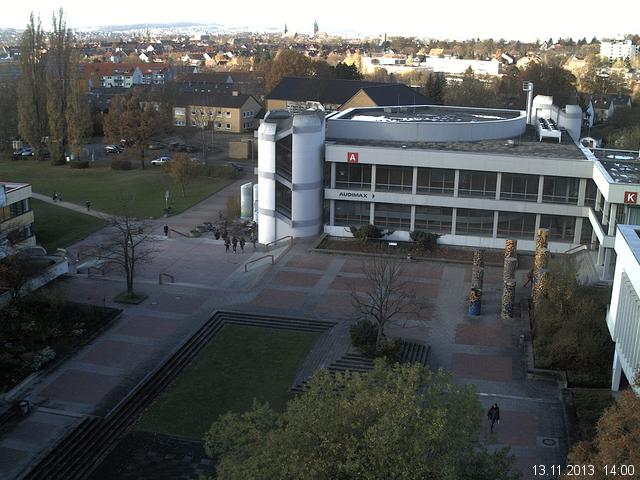 Foto der Webcam: Verwaltungsgeb&auml;ude, Innenhof mit Audimax, H&ouml;rsaal-Geb&auml;ude 1