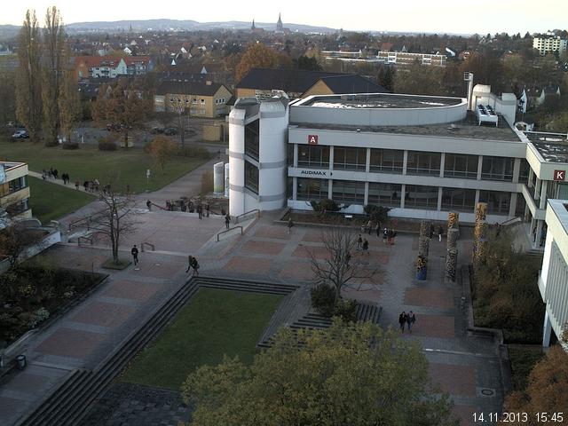 Foto der Webcam: Verwaltungsgeb&auml;ude, Innenhof mit Audimax, H&ouml;rsaal-Geb&auml;ude 1