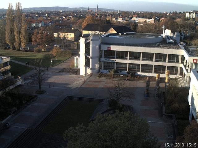 Foto der Webcam: Verwaltungsgeb&auml;ude, Innenhof mit Audimax, H&ouml;rsaal-Geb&auml;ude 1