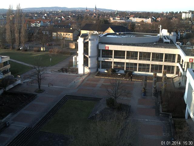 Foto der Webcam: Verwaltungsgeb&auml;ude, Innenhof mit Audimax, H&ouml;rsaal-Geb&auml;ude 1