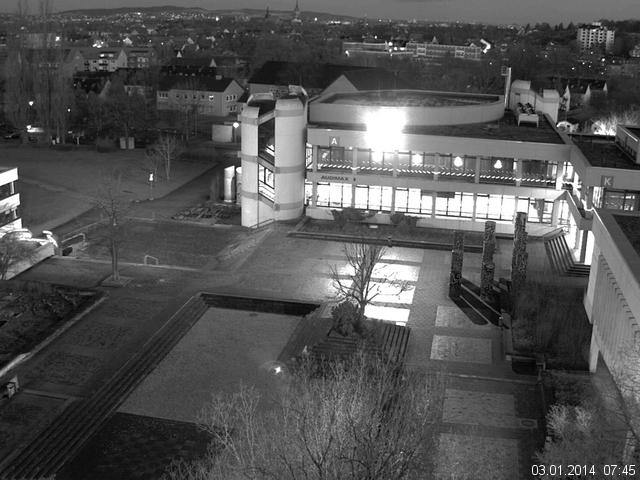 Foto der Webcam: Verwaltungsgeb&auml;ude, Innenhof mit Audimax, H&ouml;rsaal-Geb&auml;ude 1