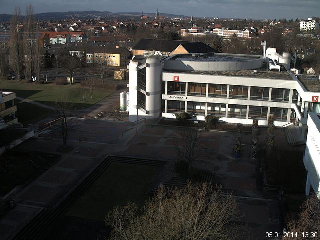Foto der Webcam: Verwaltungsgeb&auml;ude, Innenhof mit Audimax, H&ouml;rsaal-Geb&auml;ude 1