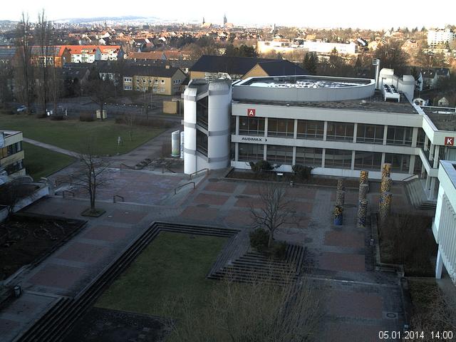 Foto der Webcam: Verwaltungsgeb&auml;ude, Innenhof mit Audimax, H&ouml;rsaal-Geb&auml;ude 1