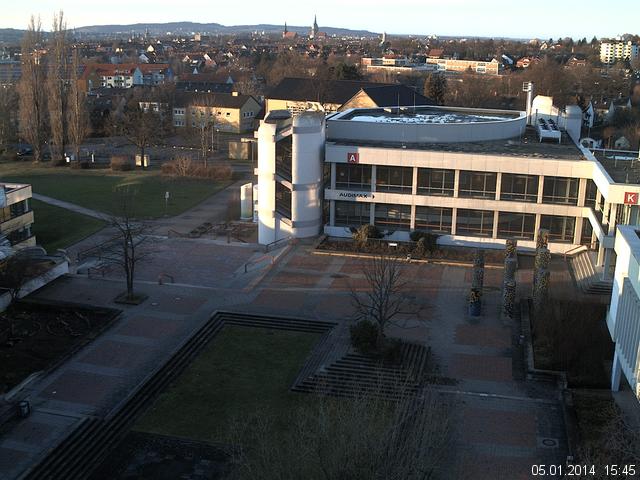 Foto der Webcam: Verwaltungsgeb&auml;ude, Innenhof mit Audimax, H&ouml;rsaal-Geb&auml;ude 1