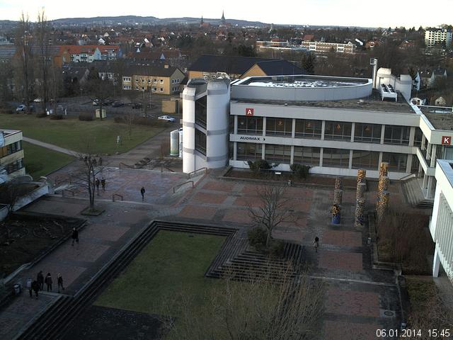 Foto der Webcam: Verwaltungsgeb&auml;ude, Innenhof mit Audimax, H&ouml;rsaal-Geb&auml;ude 1