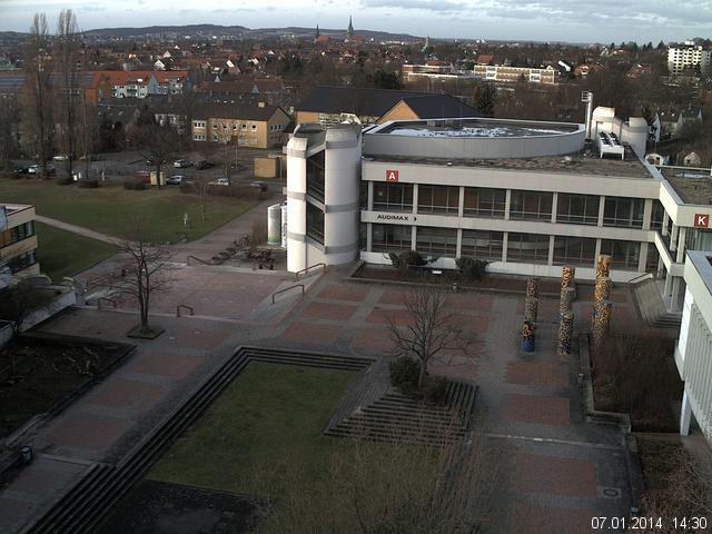 Foto der Webcam: Verwaltungsgeb&auml;ude, Innenhof mit Audimax, H&ouml;rsaal-Geb&auml;ude 1