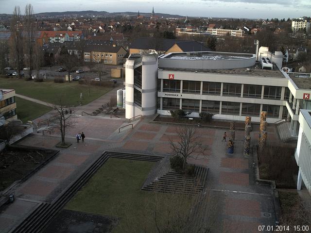 Foto der Webcam: Verwaltungsgeb&auml;ude, Innenhof mit Audimax, H&ouml;rsaal-Geb&auml;ude 1