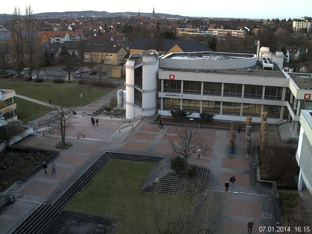 Foto der Webcam: Verwaltungsgeb&auml;ude, Innenhof mit Audimax, H&ouml;rsaal-Geb&auml;ude 1