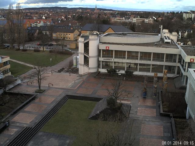 Foto der Webcam: Verwaltungsgeb&auml;ude, Innenhof mit Audimax, H&ouml;rsaal-Geb&auml;ude 1