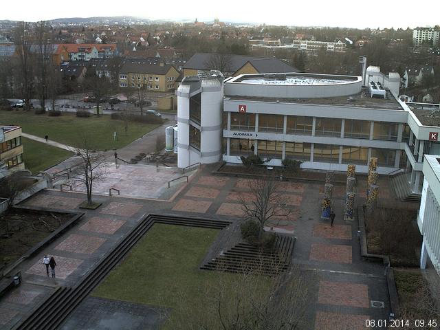 Foto der Webcam: Verwaltungsgeb&auml;ude, Innenhof mit Audimax, H&ouml;rsaal-Geb&auml;ude 1