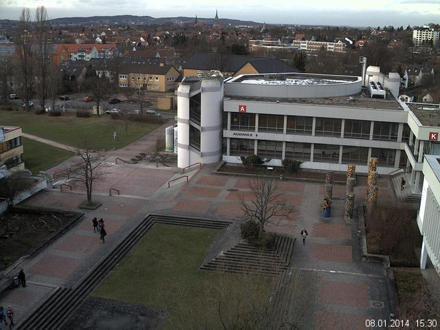 Foto der Webcam: Verwaltungsgeb&auml;ude, Innenhof mit Audimax, H&ouml;rsaal-Geb&auml;ude 1