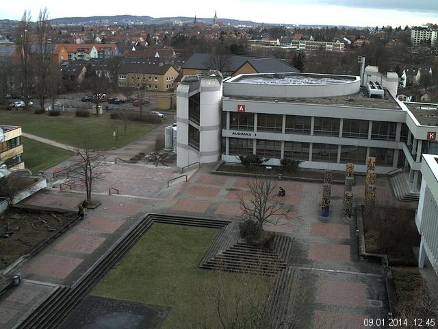 Foto der Webcam: Verwaltungsgeb&auml;ude, Innenhof mit Audimax, H&ouml;rsaal-Geb&auml;ude 1