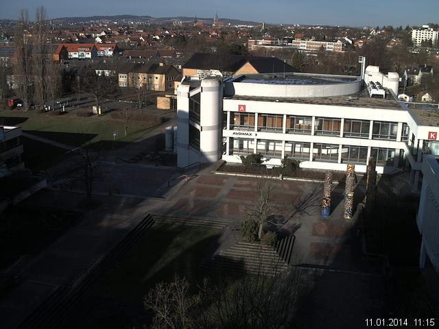 Foto der Webcam: Verwaltungsgeb&auml;ude, Innenhof mit Audimax, H&ouml;rsaal-Geb&auml;ude 1