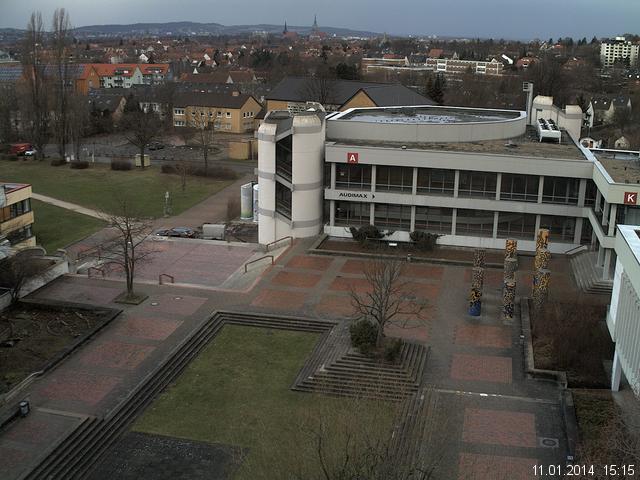Foto der Webcam: Verwaltungsgeb&auml;ude, Innenhof mit Audimax, H&ouml;rsaal-Geb&auml;ude 1