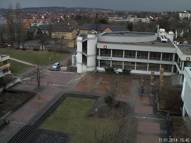 Foto der Webcam: Verwaltungsgeb&auml;ude, Innenhof mit Audimax, H&ouml;rsaal-Geb&auml;ude 1
