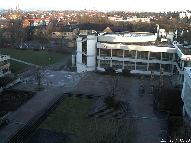 Foto der Webcam: Verwaltungsgeb&auml;ude, Innenhof mit Audimax, H&ouml;rsaal-Geb&auml;ude 1