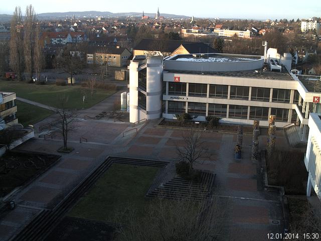 Foto der Webcam: Verwaltungsgeb&auml;ude, Innenhof mit Audimax, H&ouml;rsaal-Geb&auml;ude 1