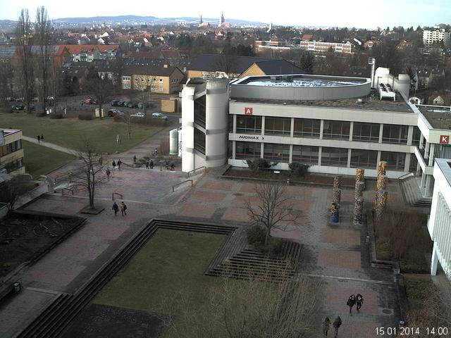 Foto der Webcam: Verwaltungsgeb&auml;ude, Innenhof mit Audimax, H&ouml;rsaal-Geb&auml;ude 1