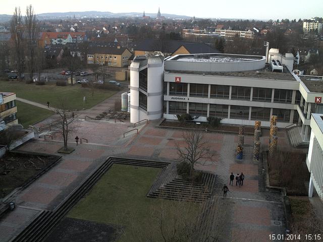 Foto der Webcam: Verwaltungsgeb&auml;ude, Innenhof mit Audimax, H&ouml;rsaal-Geb&auml;ude 1