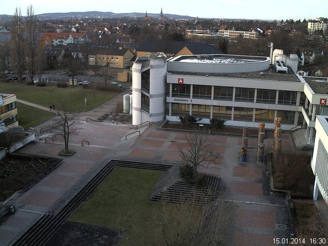 Foto der Webcam: Verwaltungsgeb&auml;ude, Innenhof mit Audimax, H&ouml;rsaal-Geb&auml;ude 1