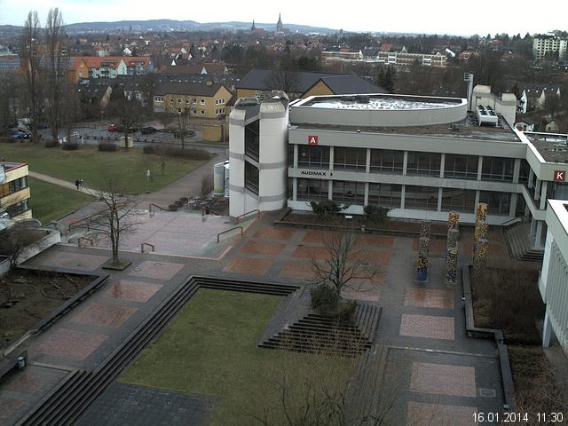 Foto der Webcam: Verwaltungsgeb&auml;ude, Innenhof mit Audimax, H&ouml;rsaal-Geb&auml;ude 1