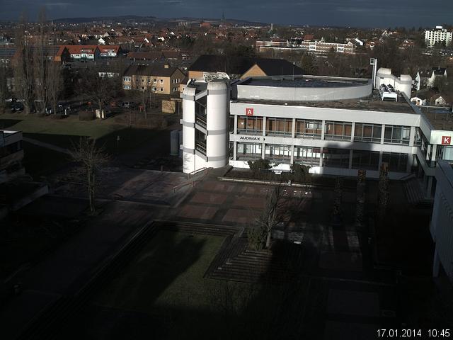 Foto der Webcam: Verwaltungsgeb&auml;ude, Innenhof mit Audimax, H&ouml;rsaal-Geb&auml;ude 1