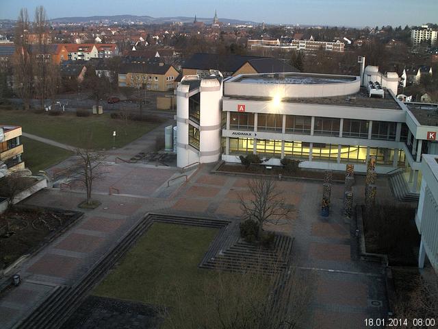 Foto der Webcam: Verwaltungsgeb&auml;ude, Innenhof mit Audimax, H&ouml;rsaal-Geb&auml;ude 1
