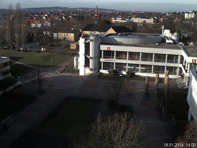 Foto der Webcam: Verwaltungsgeb&auml;ude, Innenhof mit Audimax, H&ouml;rsaal-Geb&auml;ude 1
