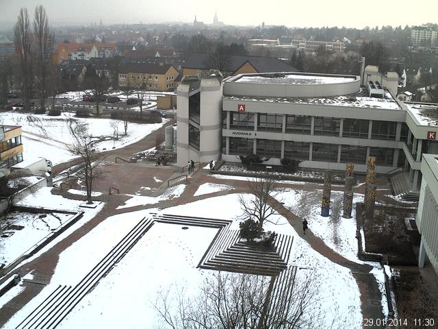 Foto der Webcam: Verwaltungsgeb&auml;ude, Innenhof mit Audimax, H&ouml;rsaal-Geb&auml;ude 1