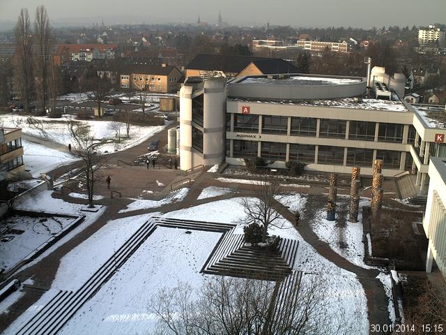 Foto der Webcam: Verwaltungsgeb&auml;ude, Innenhof mit Audimax, H&ouml;rsaal-Geb&auml;ude 1